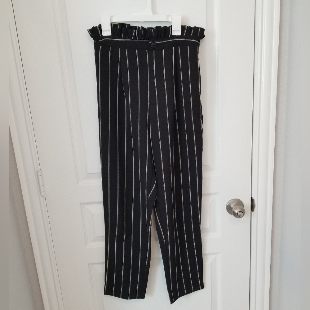 Simplee Dress Pants * Size L